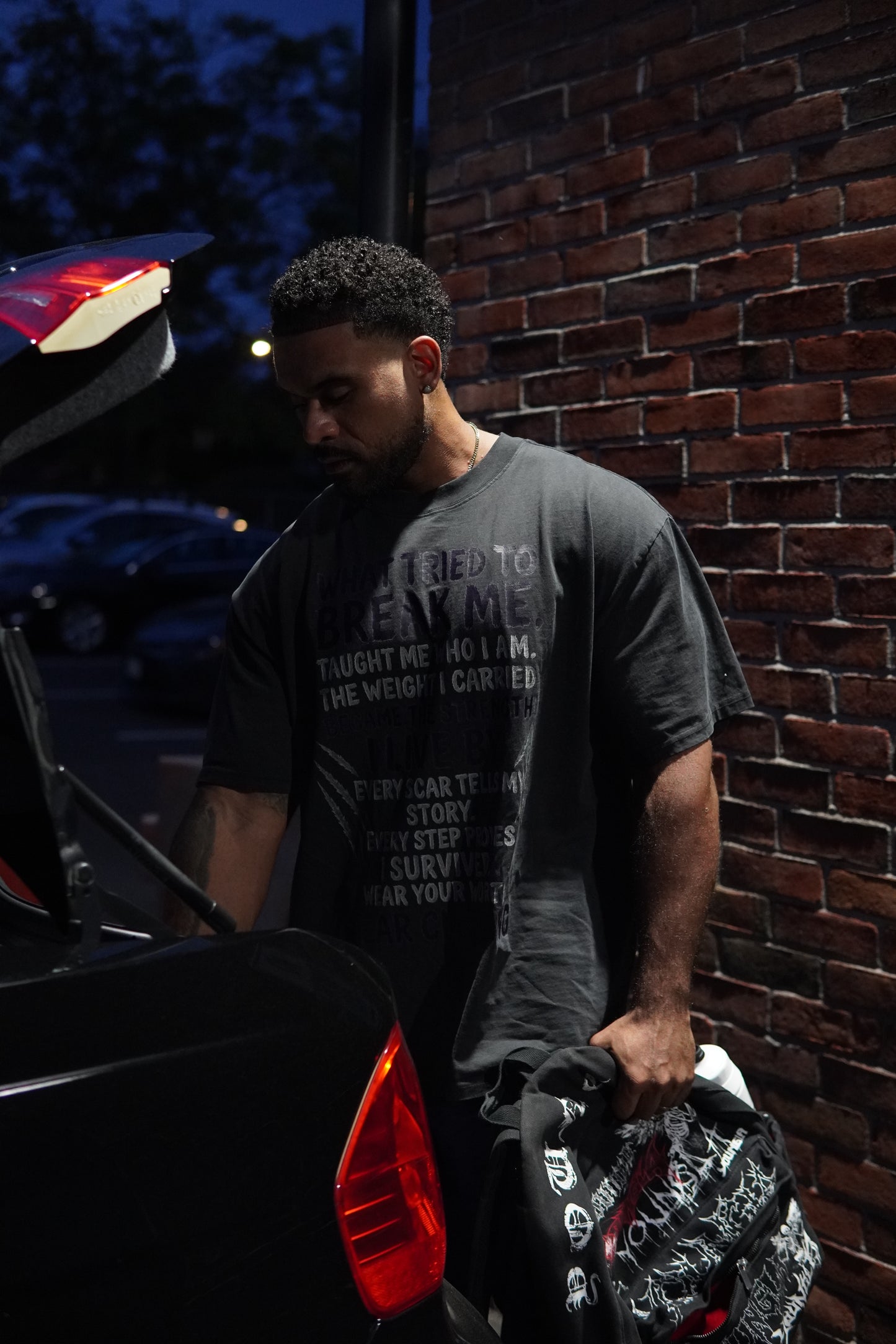 What Tried To Break Me Men Oversized faded T-shirt