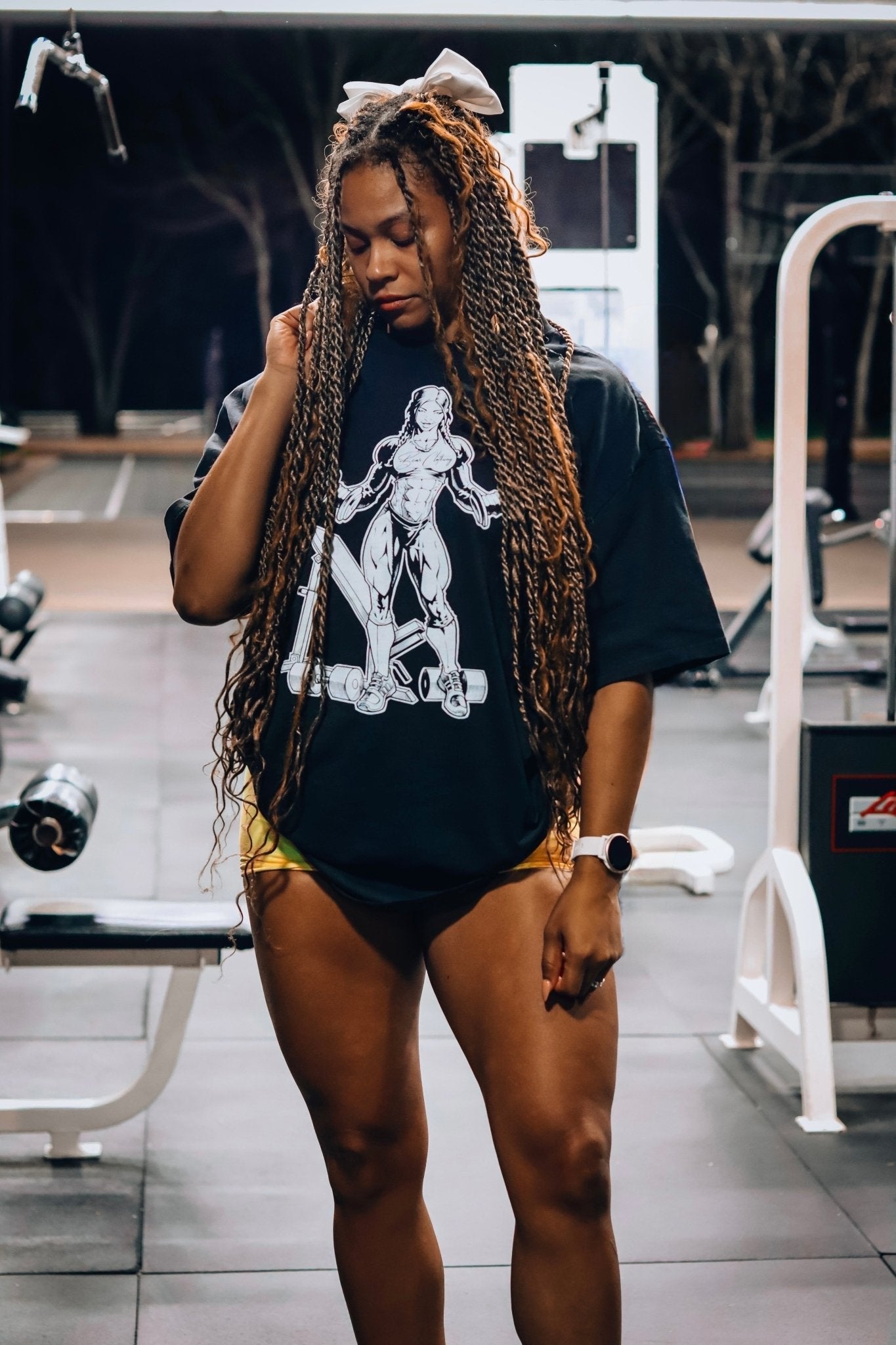Bear Strong Women Oversized Pump Cover Faded Premium T-shirt - Bearclothing 