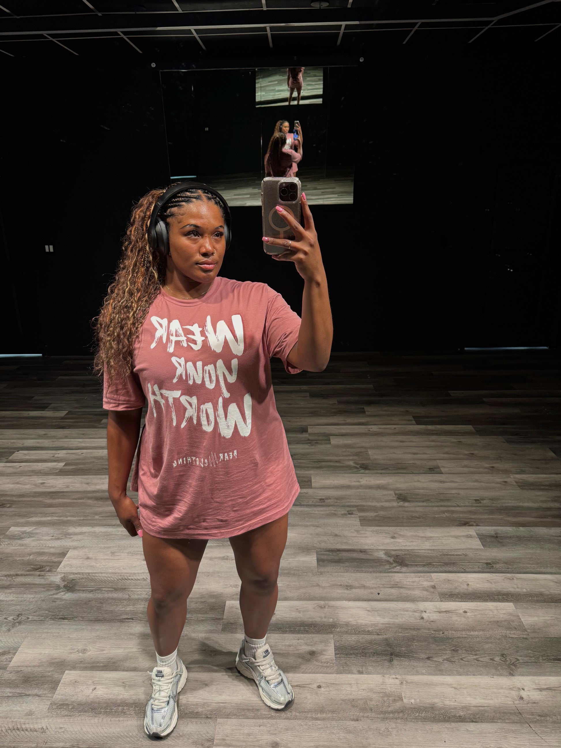 Wear Your Worth Women’s Premium Fitted T-Shirt - Bearclothing 