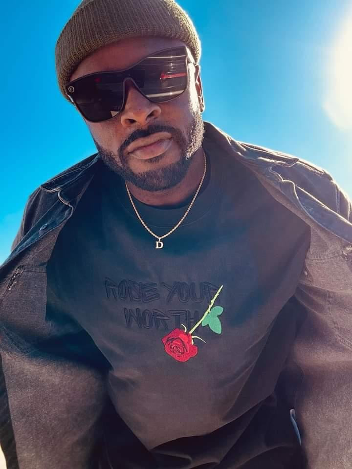 Men Embroidered Rose Your Worth Oversized Premium T-Shirt - Bearclothing 
