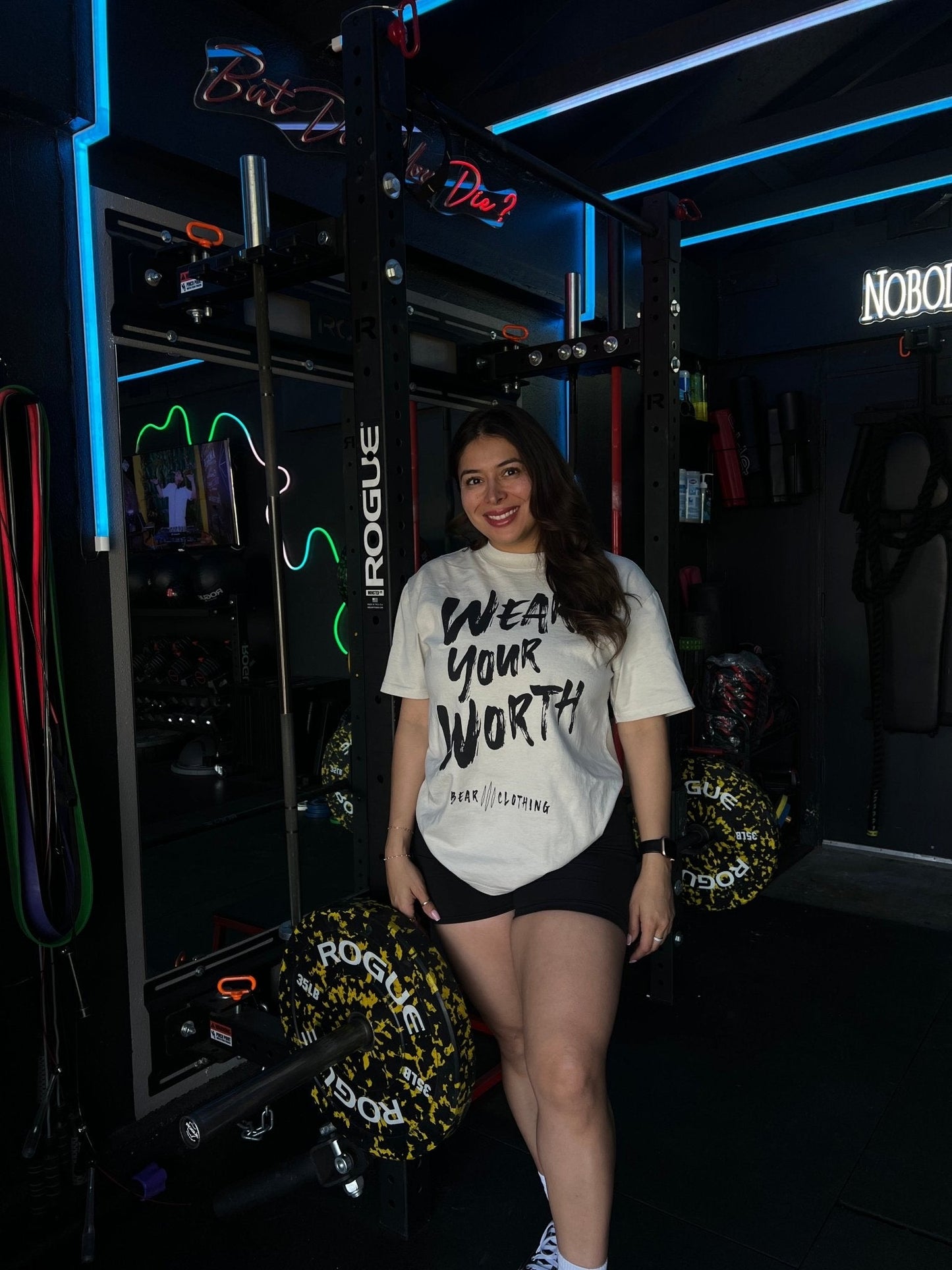 Black Print Women Wear Your Worth Oversized Faded Pump Cover T-shirt - Bearclothing 
