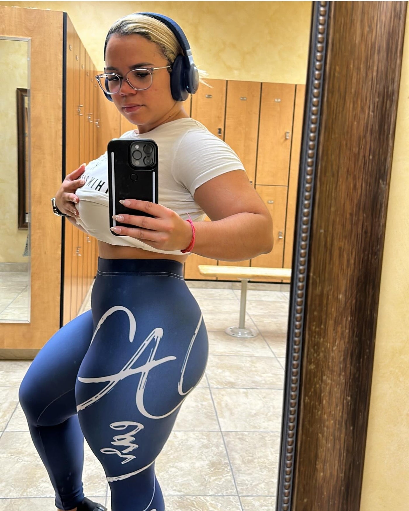 Yoga Navy with White Signature Print Squat Proof Leggings